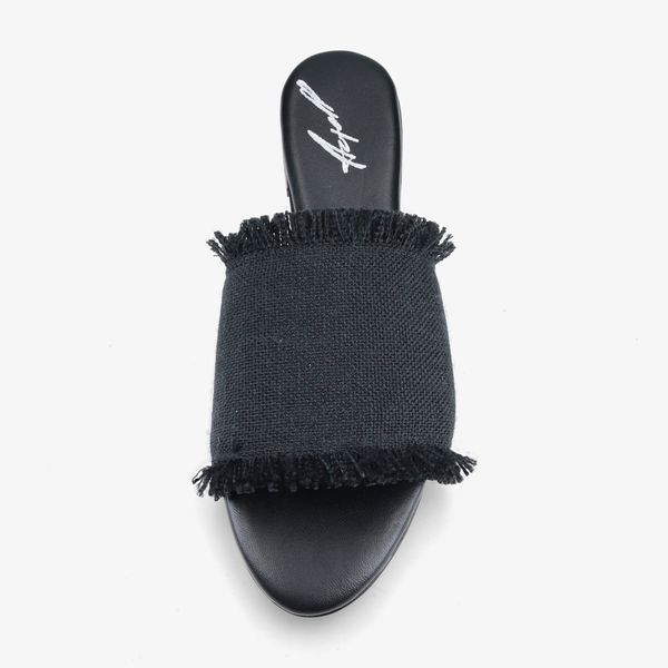 ШЛЬОПАНЦІ ЖІНОЧІ SLIDES FRINGE W-SLD-FRNG-LEA-FAB-BLK-36 фото